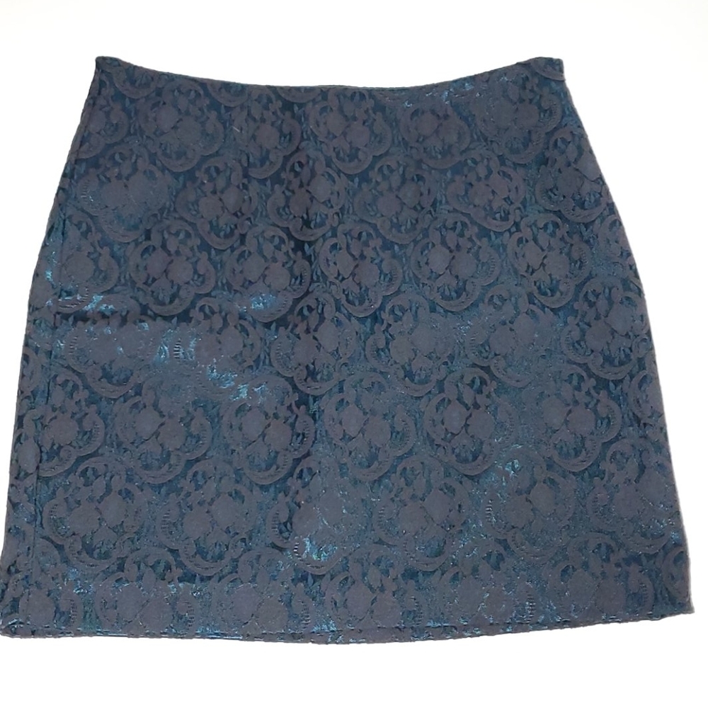 **buy 2 get 1 free** NWT Forever 21 XS mini skirt